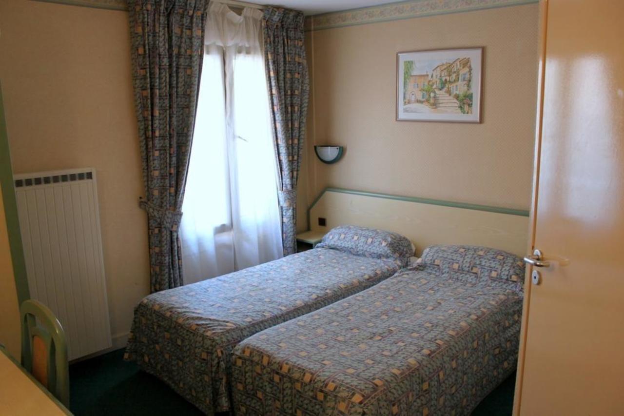 Hôtel Aladin Paris Quarto foto